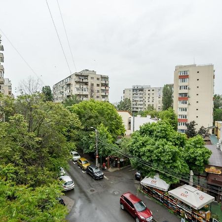 Felicity Apartment By The Park Bukares Bagian luar foto
